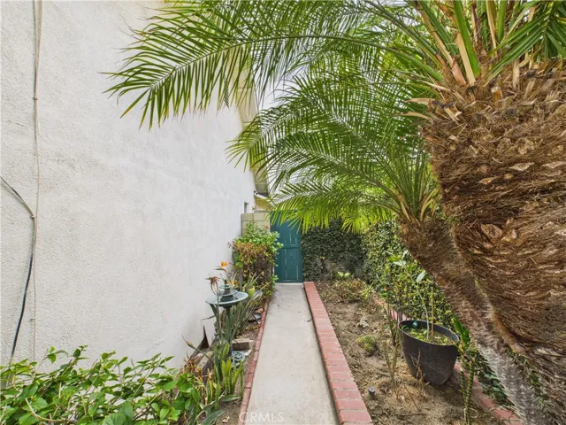 730 W Dunton Avenue, Orange, California 92865