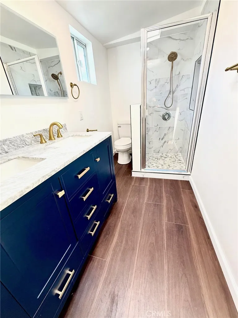 8231 Comolette Street, Downey, California 90242 home-pic-37