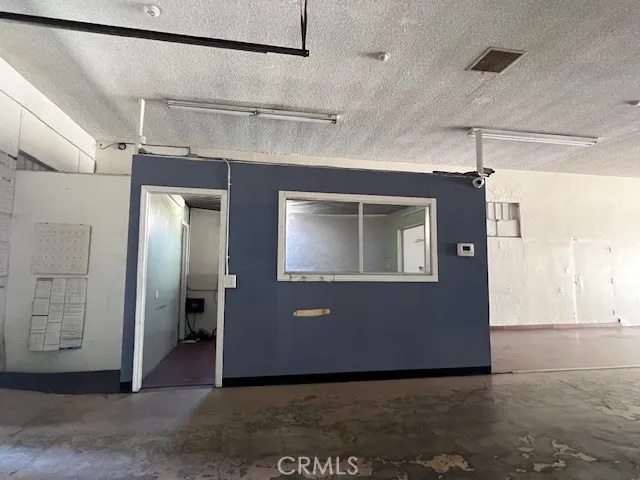 1051 W Whittier Boulevard, La Habra, California 90631