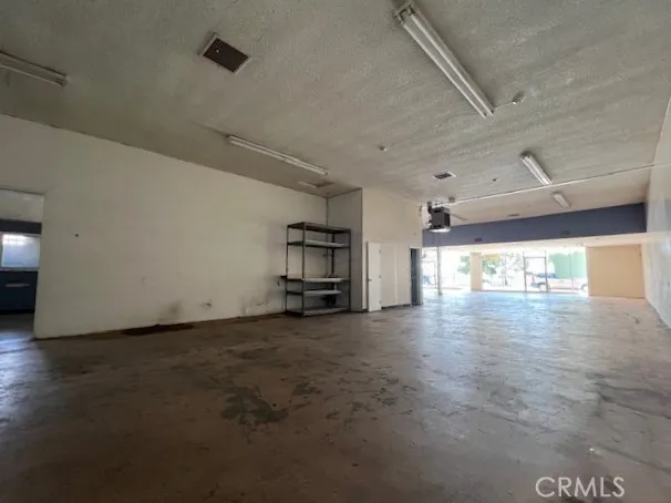 1051 W Whittier Boulevard, La Habra, California 90631