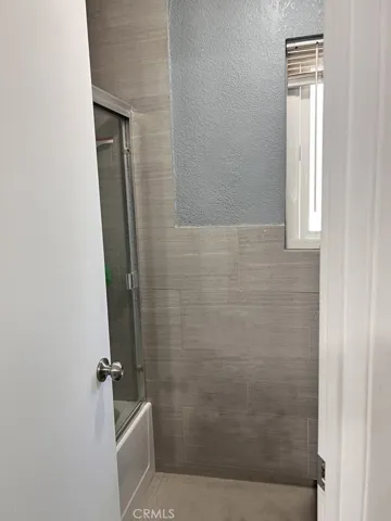 added 3rd bathroom (3/4)