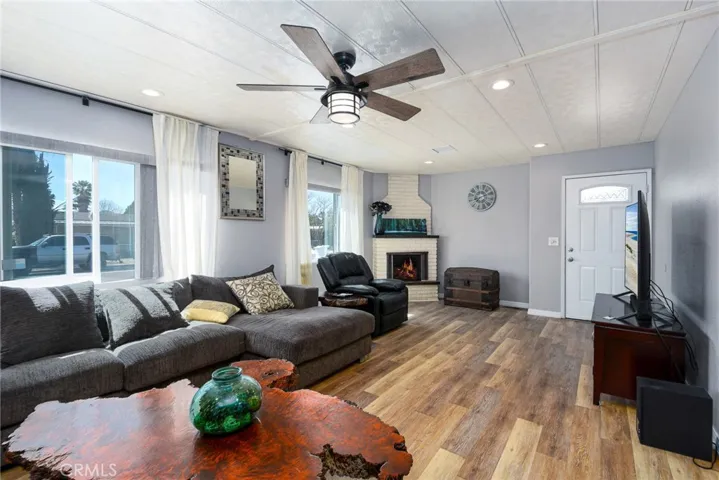 43398 Dessie Way, Hemet, California 92544