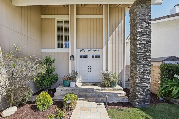 5811 Midway Drive, Huntington Beach, California 92648