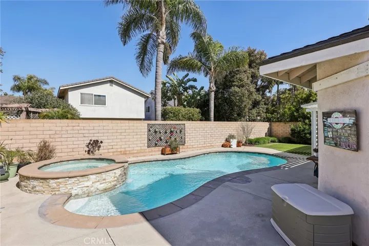 5811 Midway Drive, Huntington Beach, California 92648