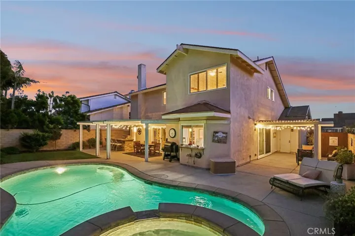 5811 Midway Drive, Huntington Beach, California 92648