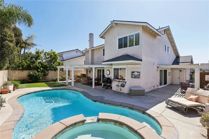5811 Midway Drive, Huntington Beach, California 92648
