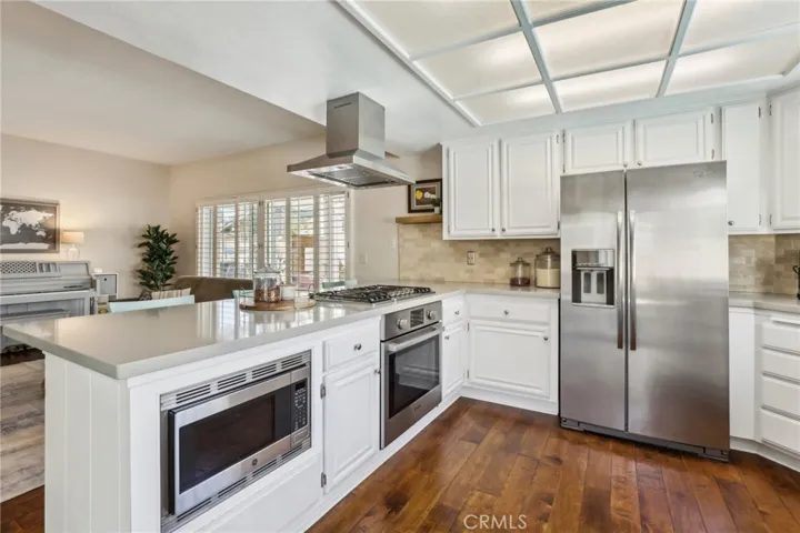 5811 Midway Drive, Huntington Beach, California 92648