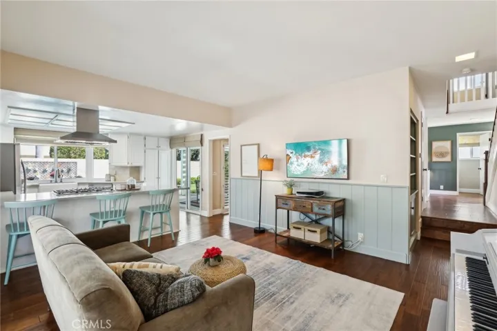 5811 Midway Drive, Huntington Beach, California 92648