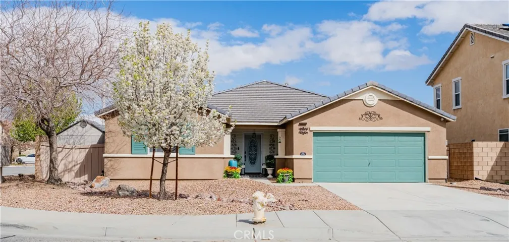 3525 E Ave J-3, Lancaster, California 93535