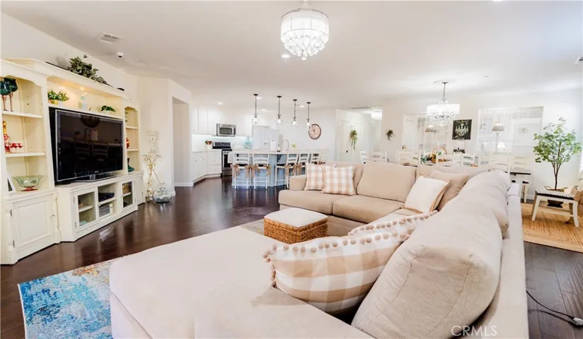 3525 E Ave J-3, Lancaster, California 93535