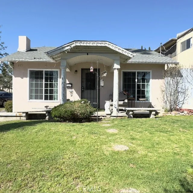 615 N Mentor Avenue, Pasadena, California 91106, ,Residential Income,For Sale,Mentor,WS25059744