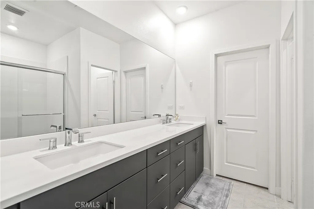 76375 Cambridge Drive, Palm Desert, California 92211 home-pic-16