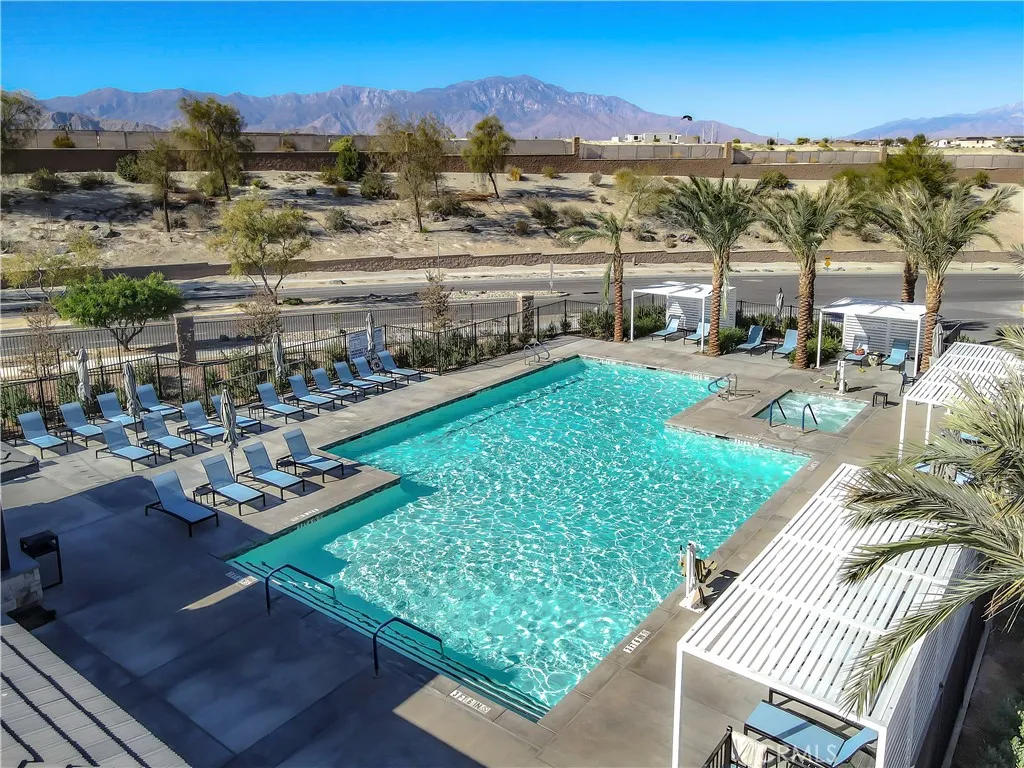 76375 Cambridge Drive, Palm Desert, California 92211 home-pic-35