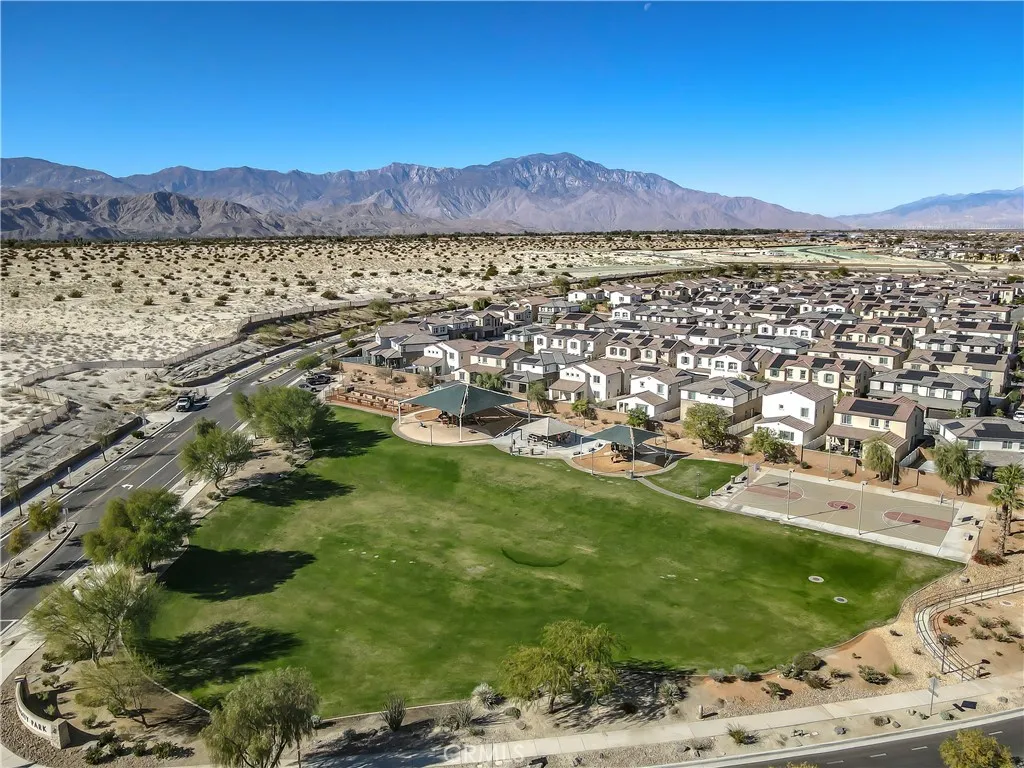 76375 Cambridge Drive, Palm Desert, California 92211 home-pic-45