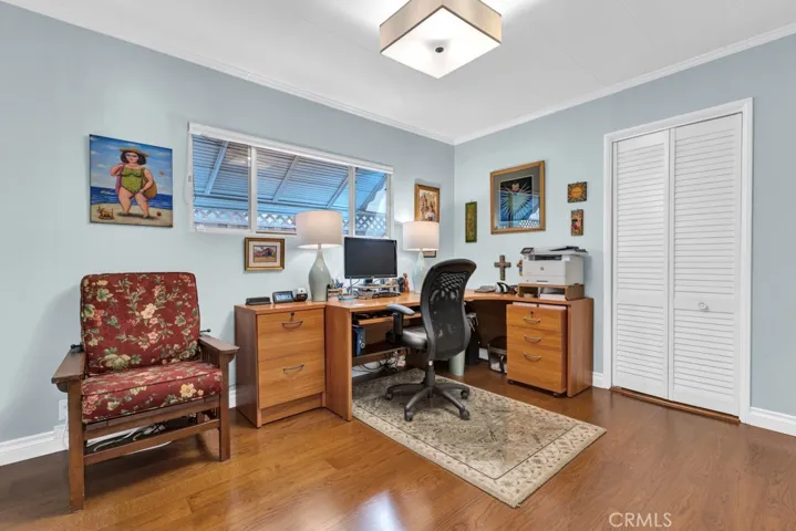 5749 Irvine Avenue, North Hollywood, California 91601
