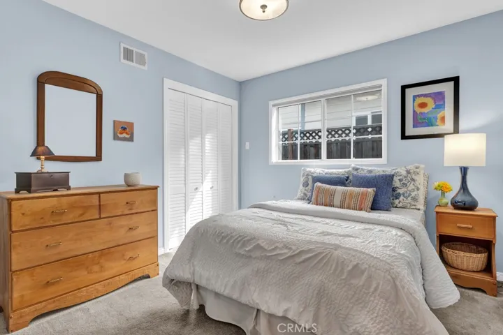 5749 Irvine Avenue, North Hollywood, California 91601