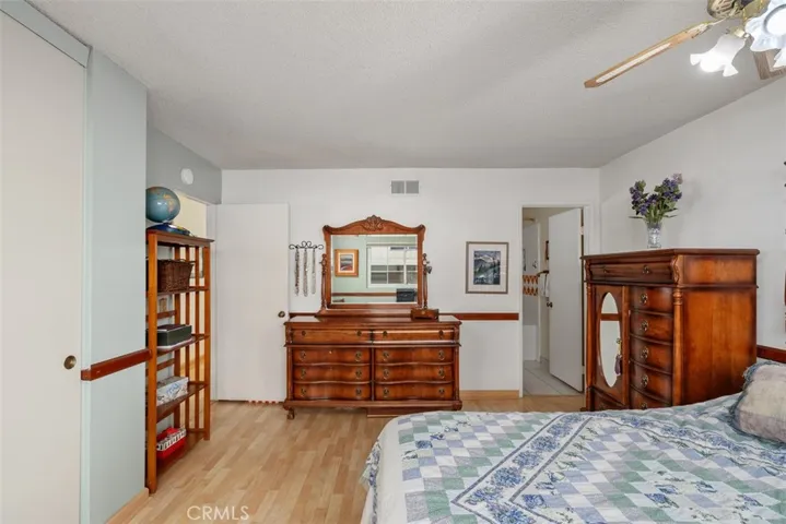 27718 Hyssop Lane, Saugus, California 91350