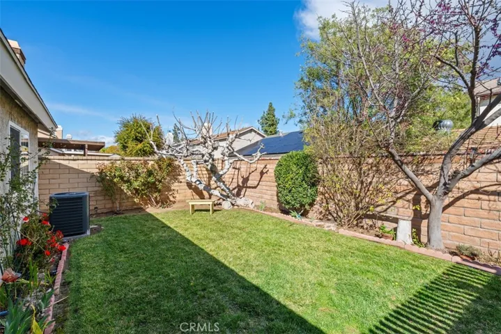 27718 Hyssop Lane, Saugus, California 91350