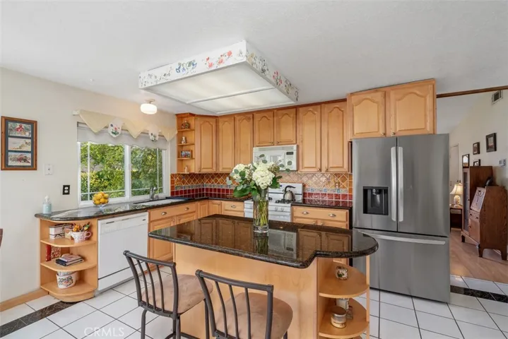 27718 Hyssop Lane, Saugus, California 91350