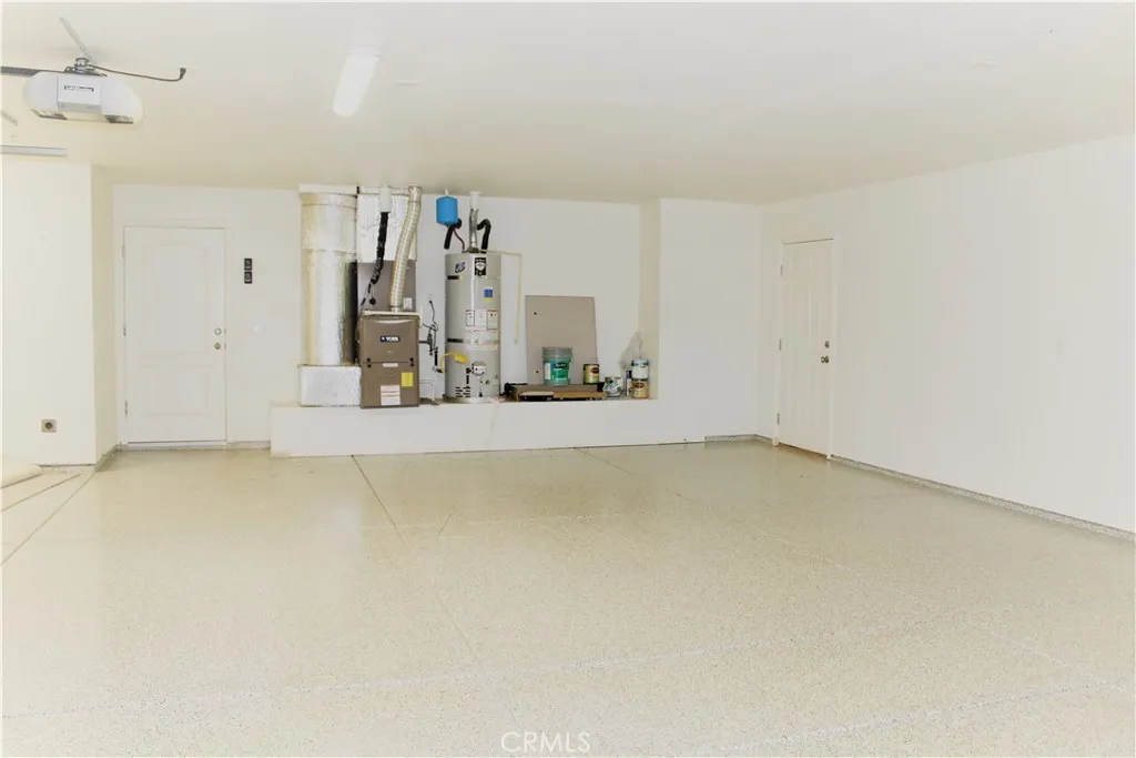 7331 I Avenue, Hesperia, California 92345 home-pic-38