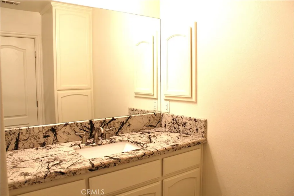 7331 I Avenue, Hesperia, California 92345 home-pic-34