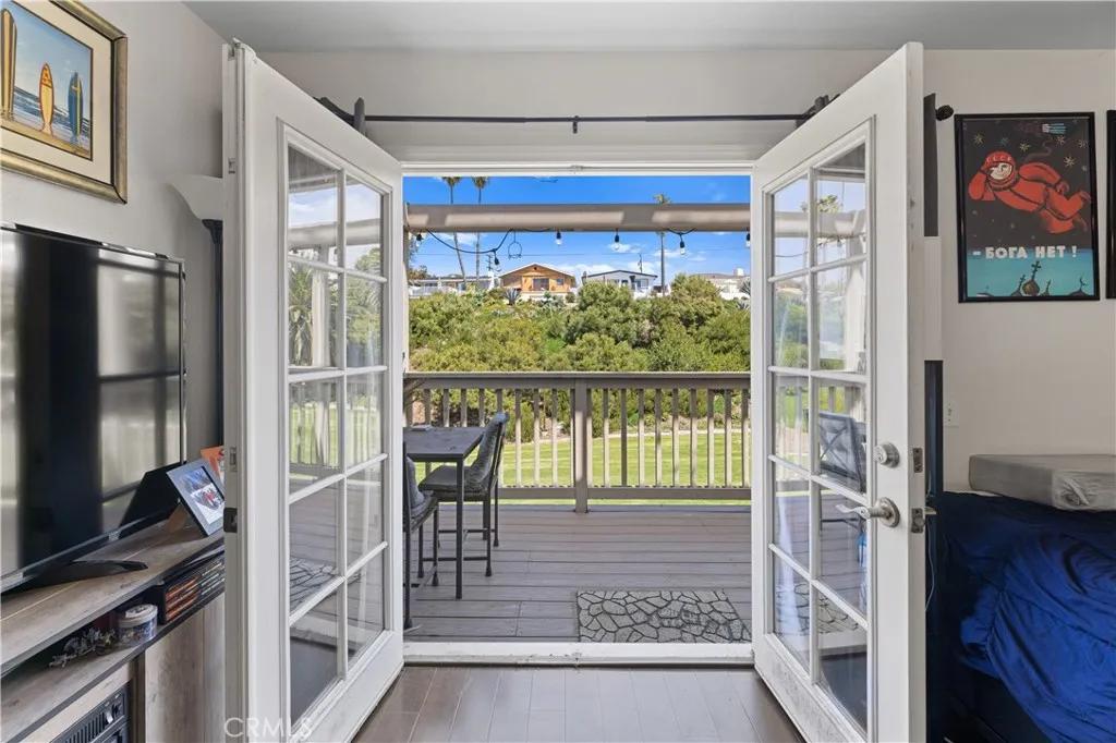 121 La Ronda, San Clemente, California 92672 home-pic-31