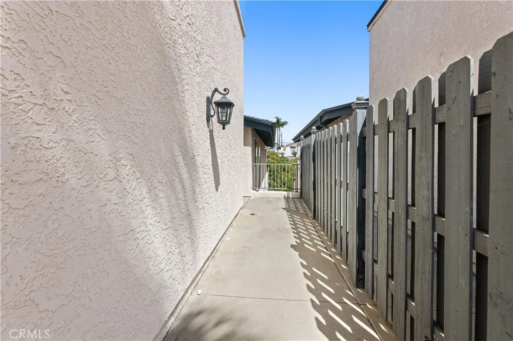 121 La Ronda, San Clemente, California 92672 home-pic-33