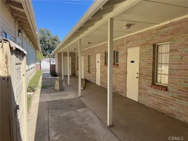 601 Trinity Avenue, Chowchilla, California 93610