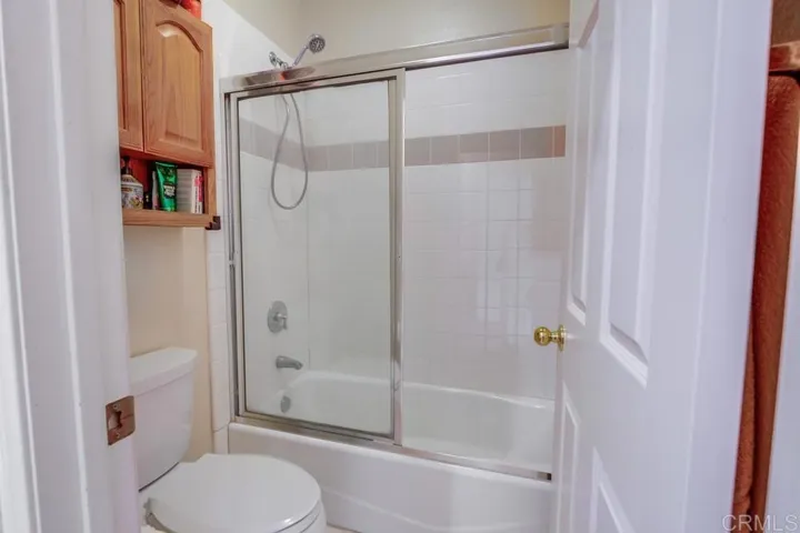 2162 Knollwood Avenue, Fallbrook, California 92028