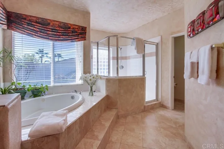 2162 Knollwood Avenue, Fallbrook, California 92028