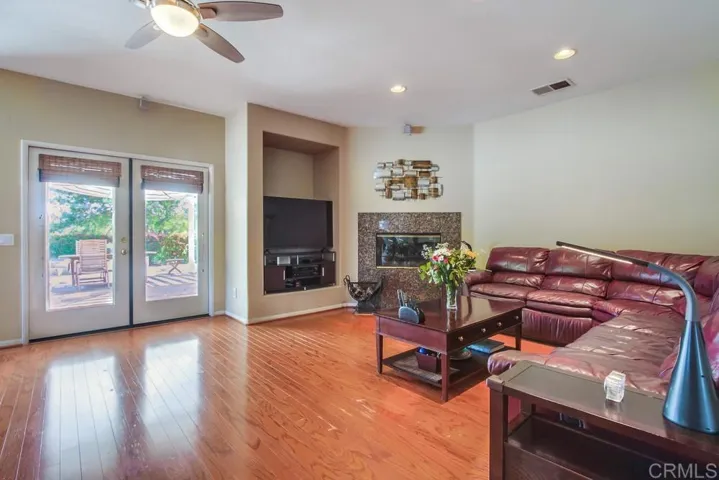 2162 Knollwood Avenue, Fallbrook, California 92028