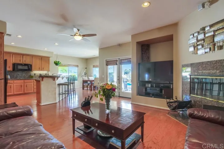 2162 Knollwood Avenue, Fallbrook, California 92028
