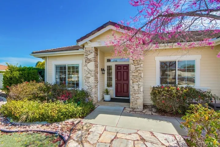 2162 Knollwood Avenue, Fallbrook, California 92028