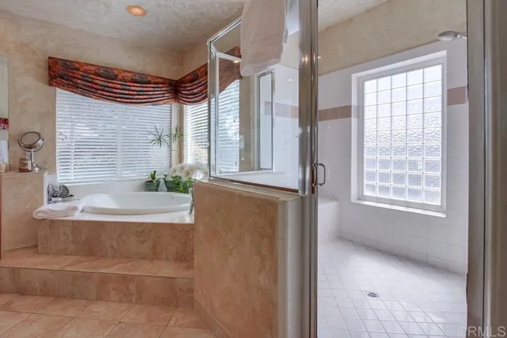 2162 Knollwood Avenue, Fallbrook, California 92028