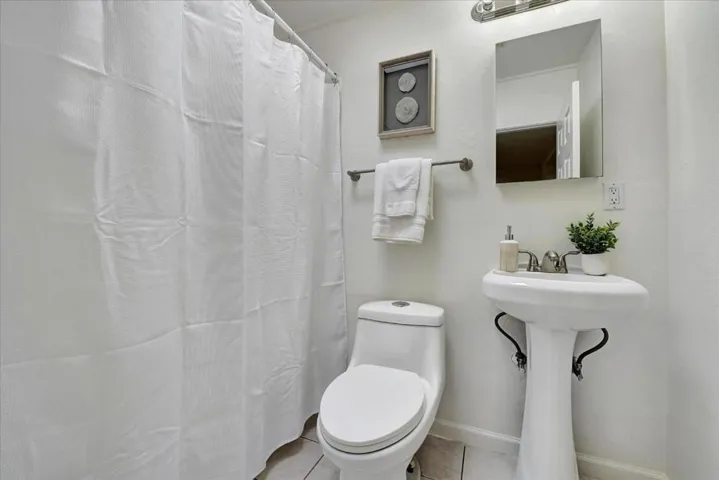 953 White Drive, Santa Clara, California 95051