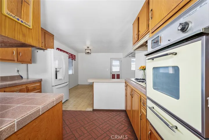 5261 Raintree Street, Yorba Linda, California 92886