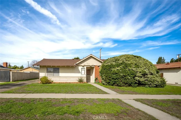 5261 Raintree Street, Yorba Linda, California 92886