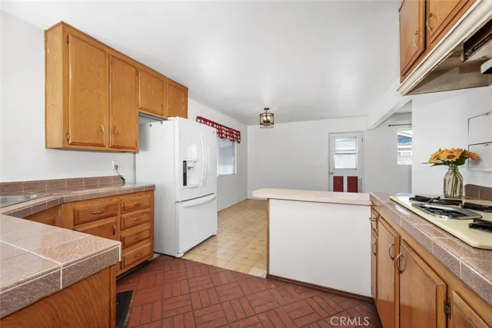 5261 Raintree Street, Yorba Linda, California 92886