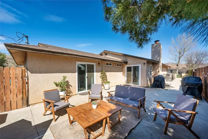 3735 Smith Avenue, Acton, California 93510