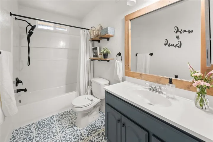 3735 Smith Avenue, Acton, California 93510