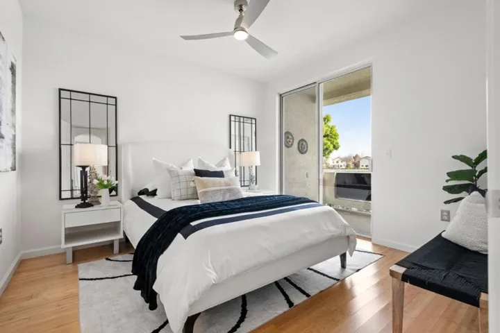 300 Baltic Circle 306, Redwood City, California 94065