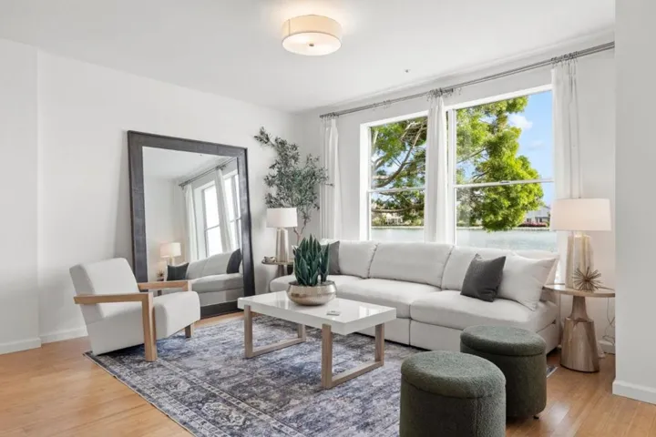 300 Baltic Circle 306, Redwood City, California 94065