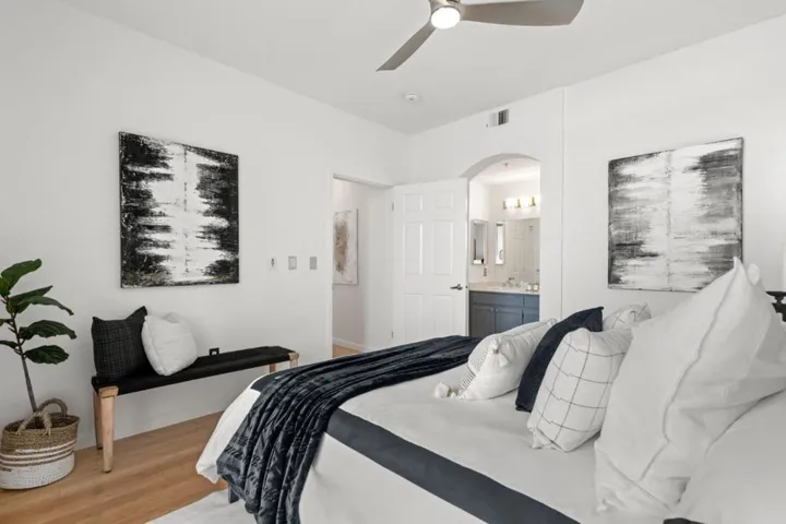 300 Baltic Circle 306, Redwood City, California 94065