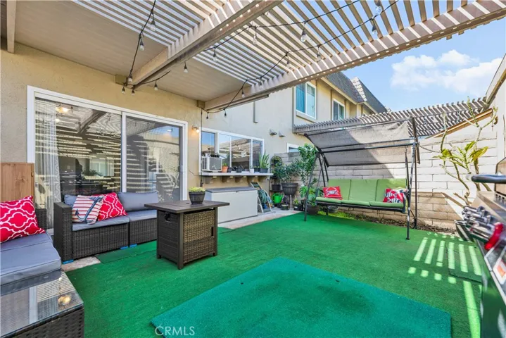 10174 Durango River Court, Fountain Valley, California 92708