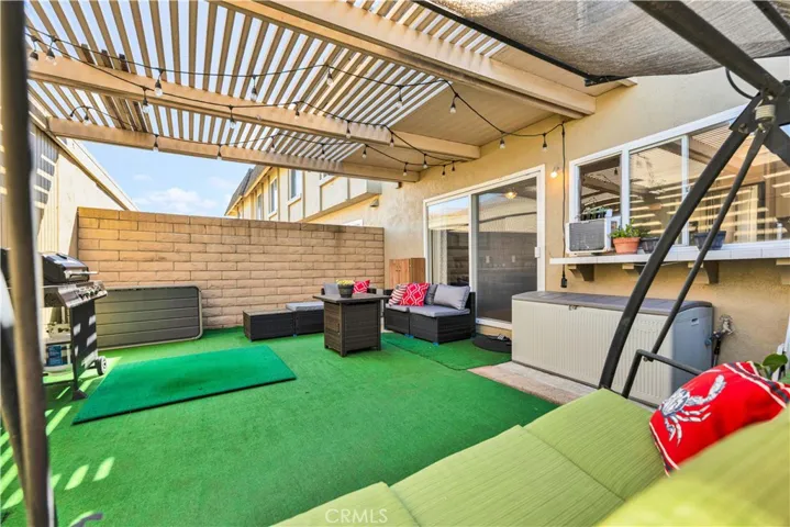 10174 Durango River Court, Fountain Valley, California 92708