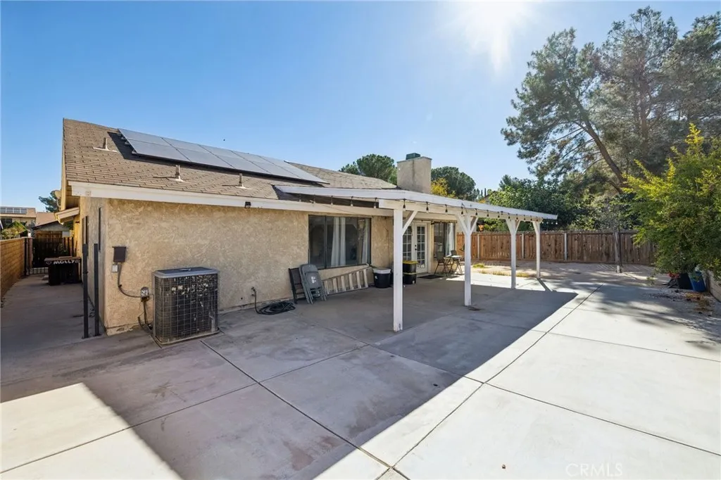 36913 Tobira Drive, Palmdale, California 93550 home-pic-32