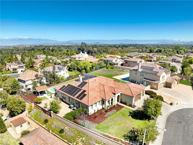 12308 Islesford Circle, Riverside, California 92503