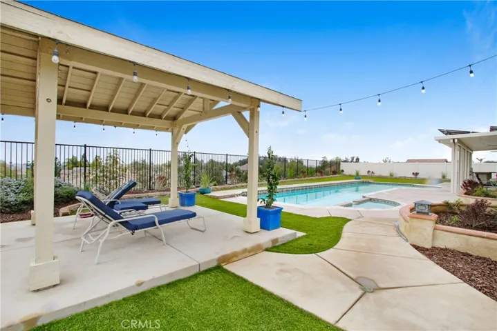 12308 Islesford Circle, Riverside, California 92503