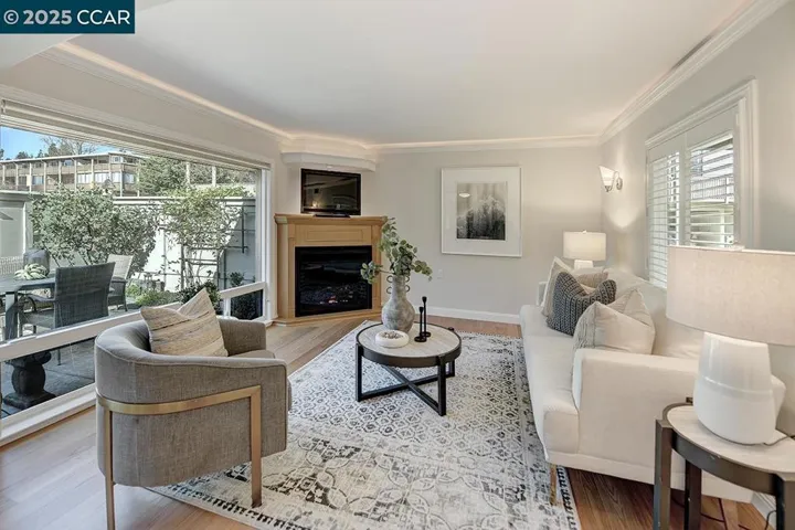 1900 Golden Rain Rd 2, Walnut Creek, California 94595