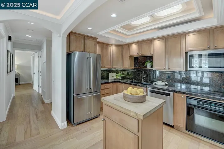 1900 Golden Rain Rd 2, Walnut Creek, California 94595
